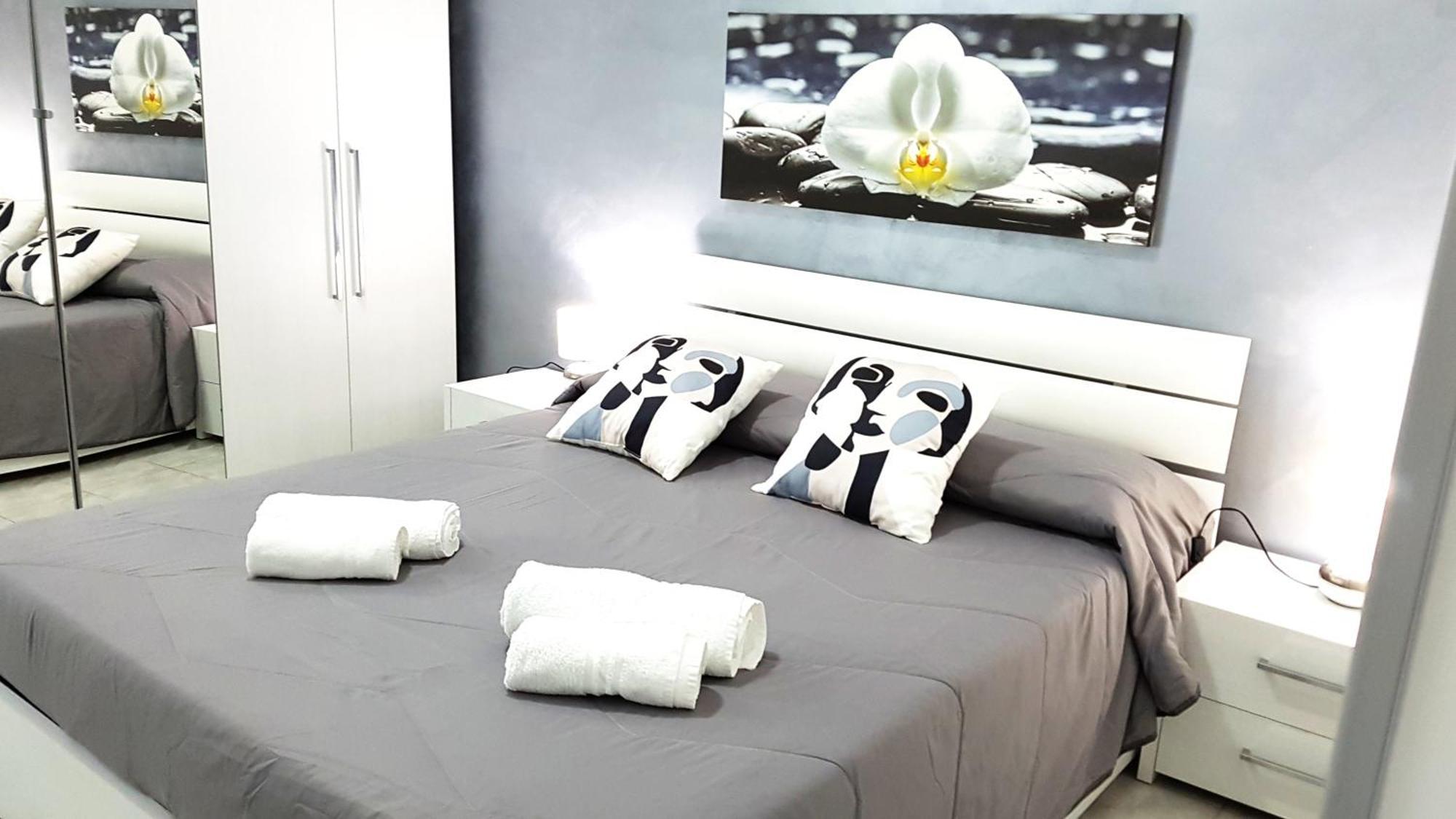 Ch Exclusive Apartments Cefalù Oda fotoğraf